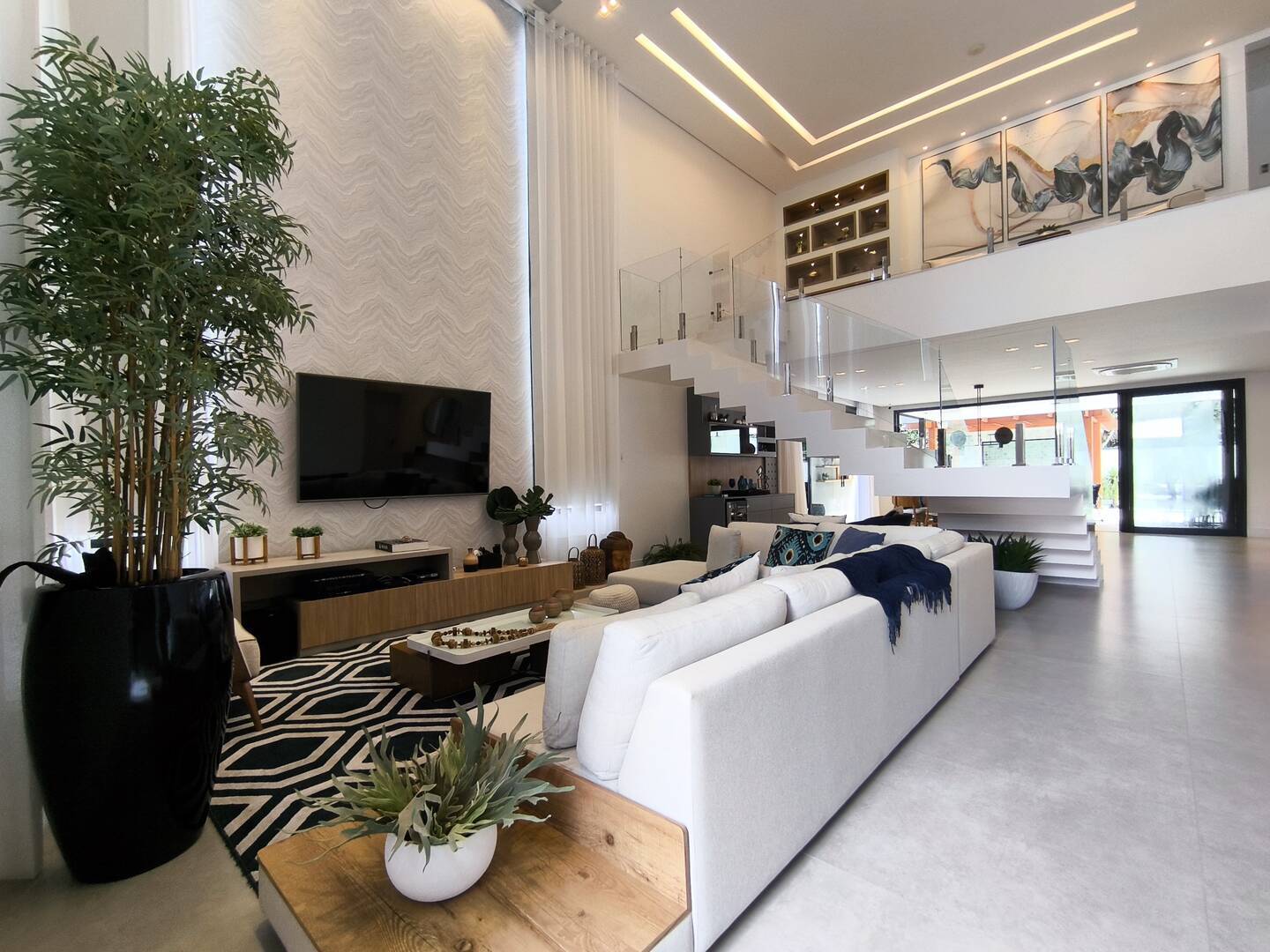 Casa, 6 quartos, 492 m² - Foto 1