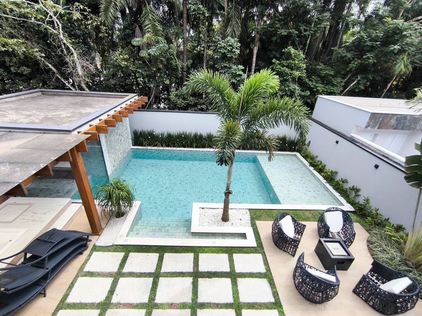 Casa, 6 quartos, 492 m² - Foto 2