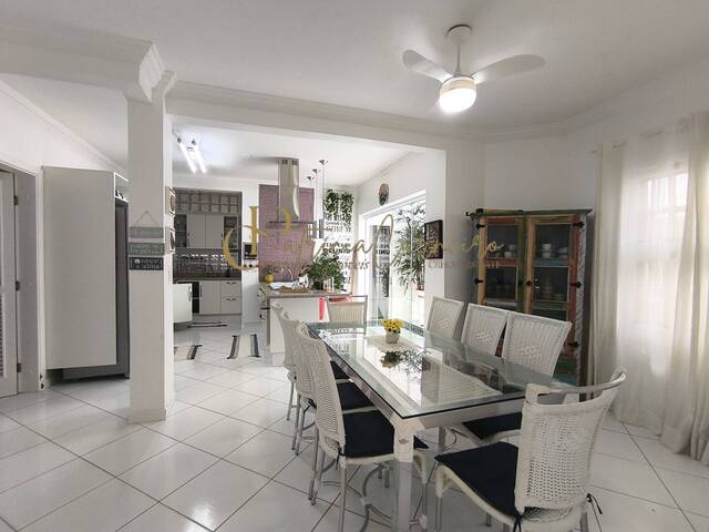 Villagio para Venda em Bertioga - 5