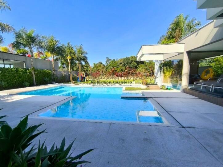 Casa, 7 quartos, 781 m² - Foto 1