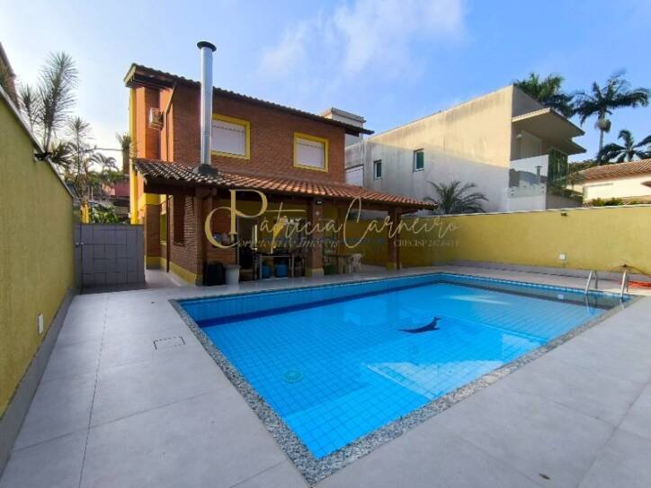 Casa, 6 quartos, 208 m² - Foto 1