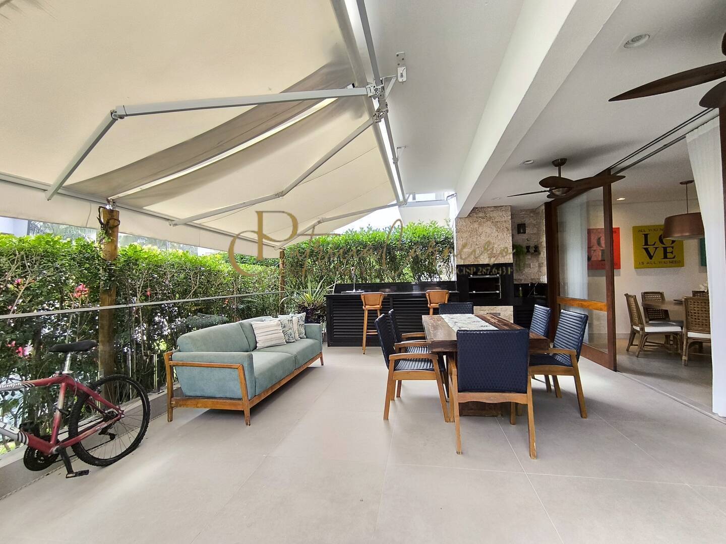 Casa, 4 quartos, 232 m² - Foto 1