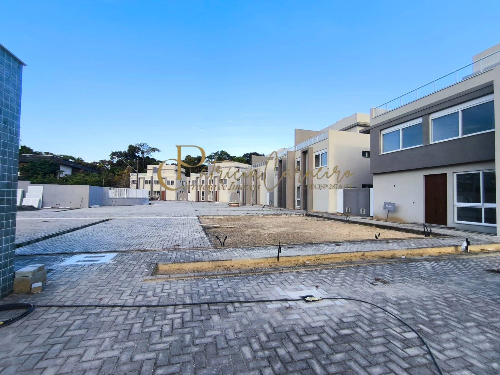 Casa, 6 quartos, 310 m² - Foto 6