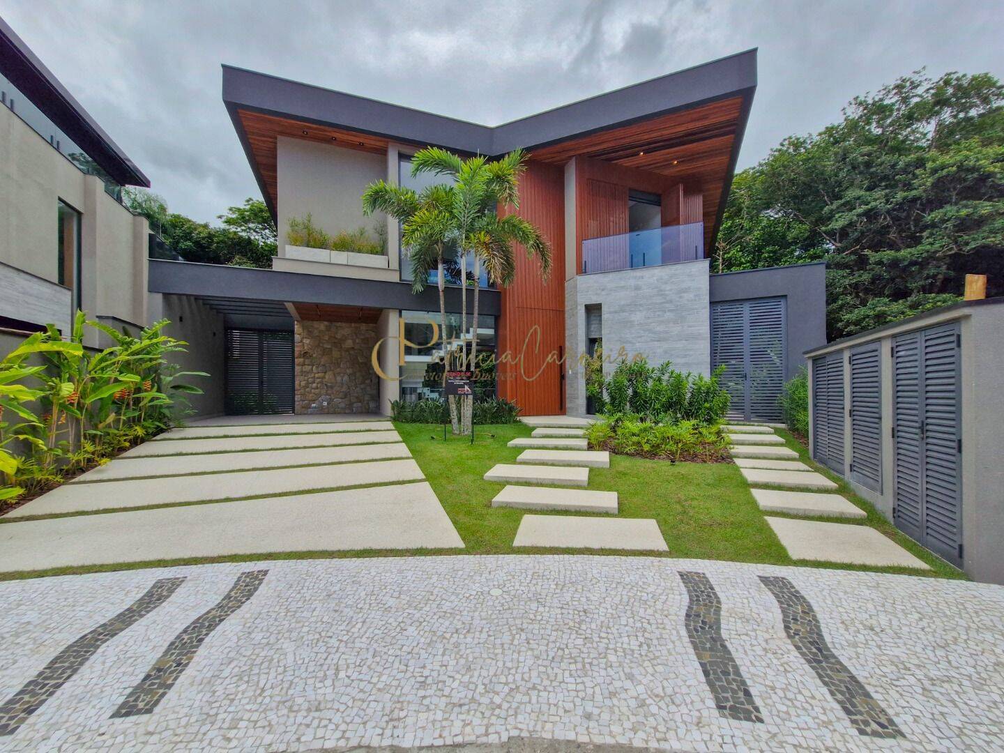 Casa, 6 quartos, 478 m² - Foto 1