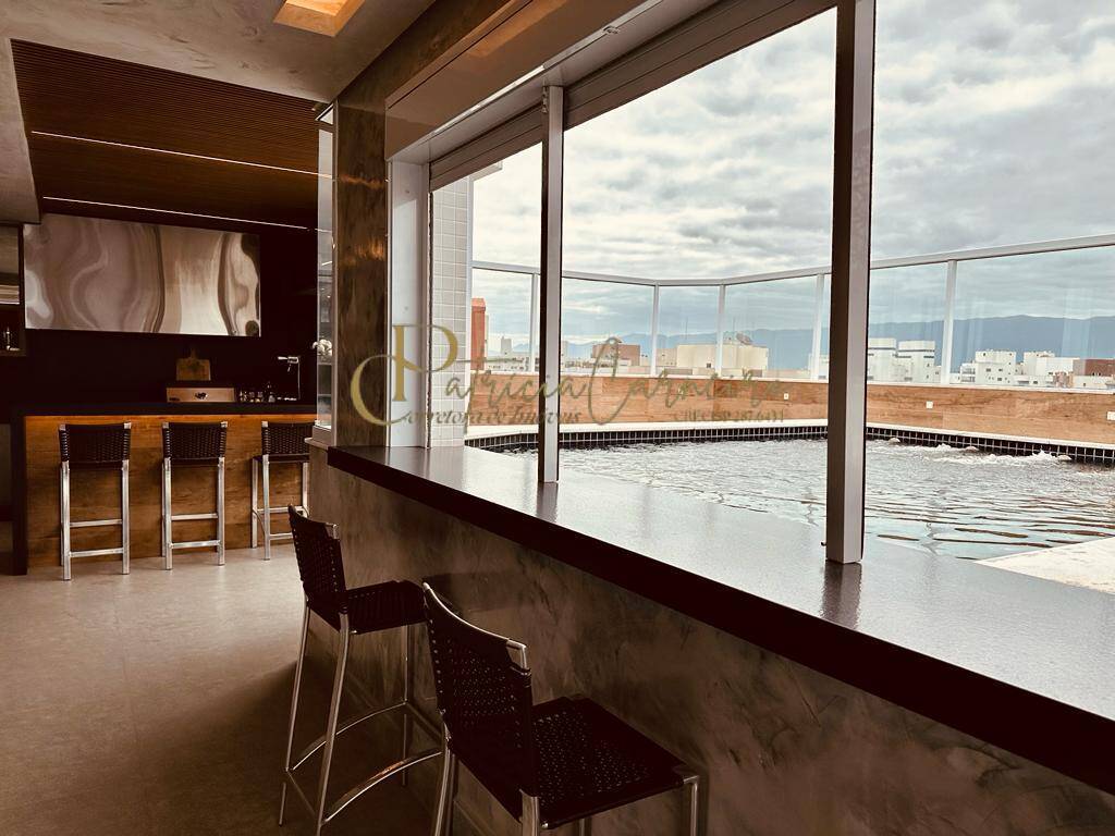 Cobertura, 3 quartos, 214 m² - Foto 15