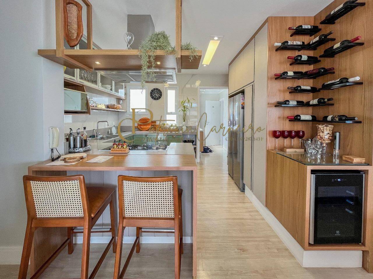 Cobertura, 4 quartos, 247 m² - Foto 4