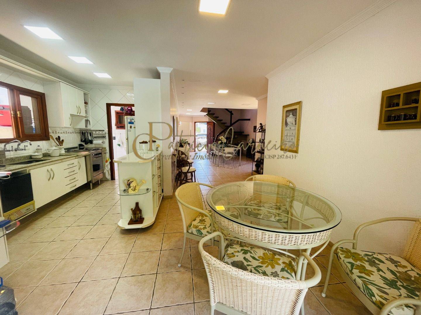 Casa, 4 quartos, 300 m² - Foto 6