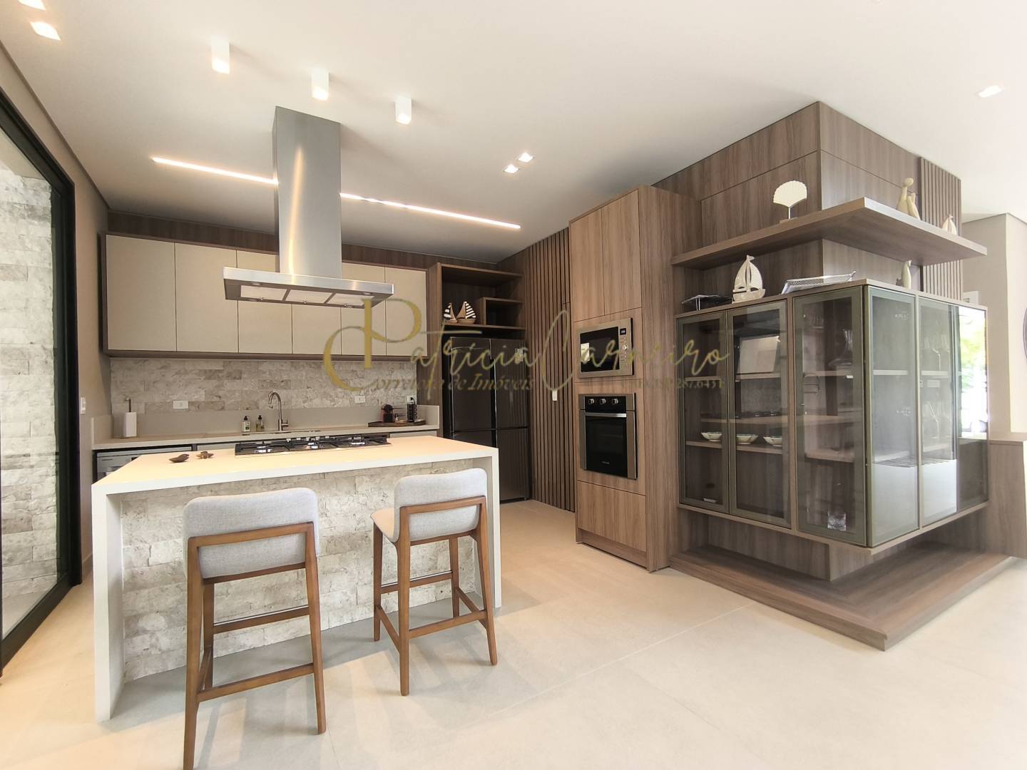 Casa, 5 quartos, 410 m² - Foto 4