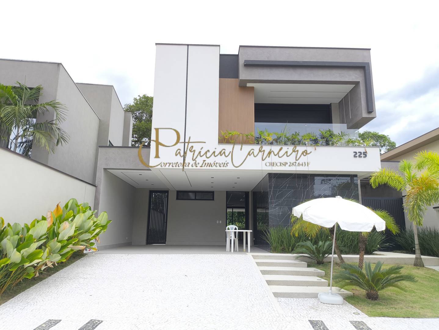 Casa, 5 quartos, 331 m² - Foto 2