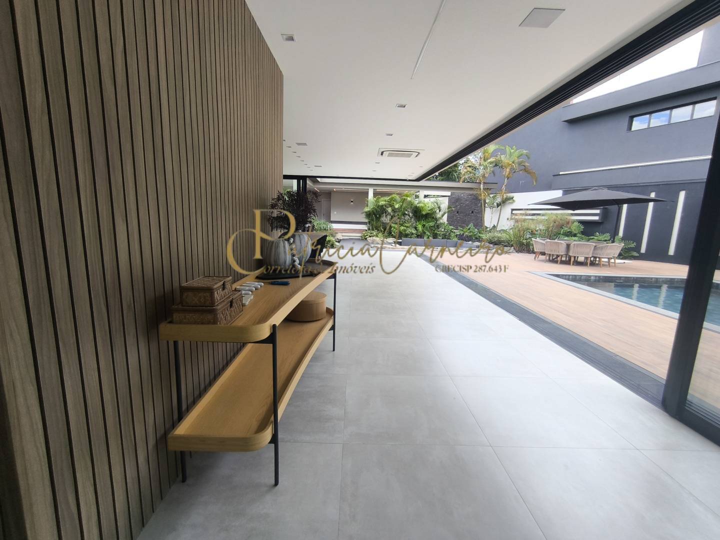 Casa, 7 quartos, 1335 m² - Foto 13