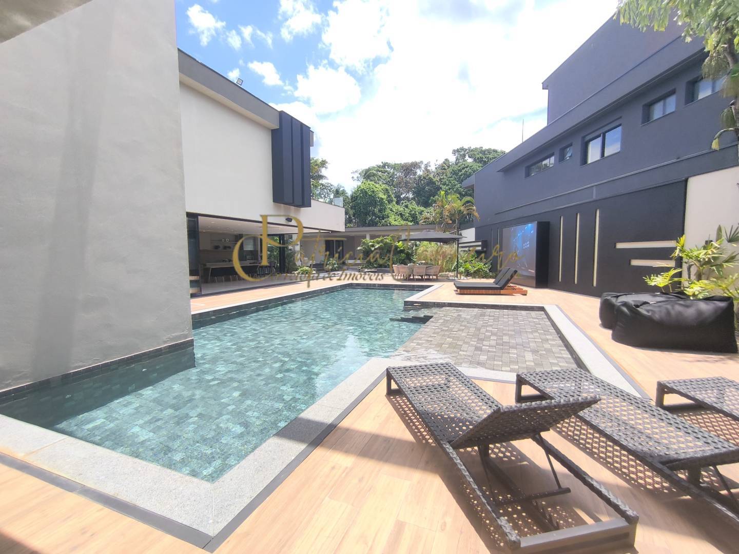 Casa, 7 quartos, 1335 m² - Foto 33