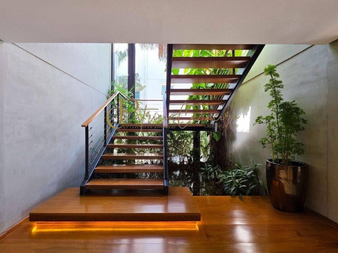 Casa, 7 quartos, 942 m² - Foto 39