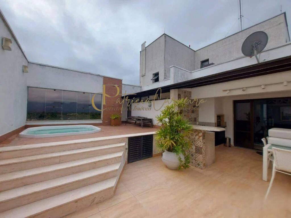 Cobertura, 3 quartos, 263 m² - Foto 1