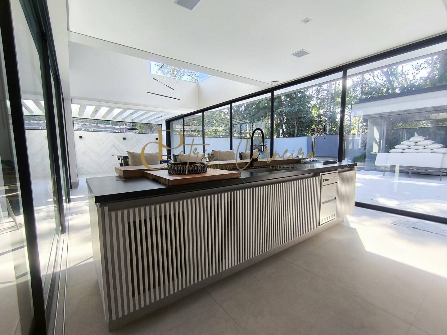 Casa, 6 quartos, 556 m² - Foto 11