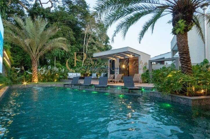 Casa, 7 quartos, 739 m² - Foto 1